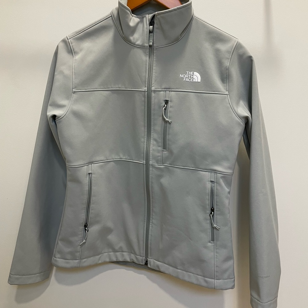 The North Face Women’s Apex Soft Shell Jacket